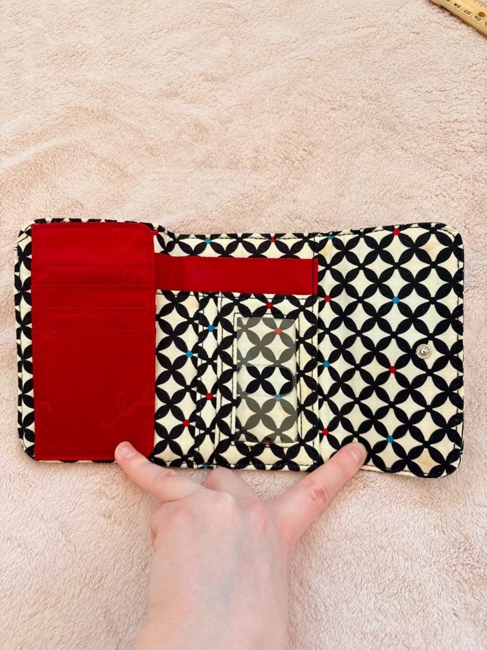 Vera Bradley Barcelona Euro Stripe Black White Floral Snap Small Trifold Wallet - Picture 5 of 8